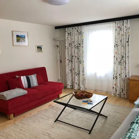 Haus Neue Heimat * シュルンス
