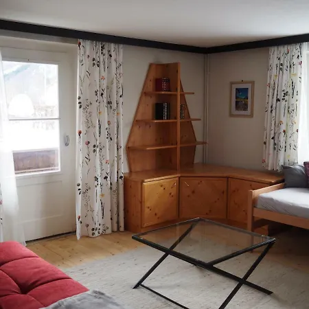 Haus Neue Heimat シュルンス